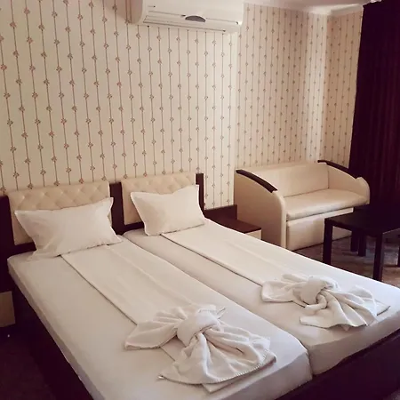 Saint Apostol Konukevi 2*