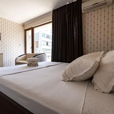 Konukevi Saint Apostol