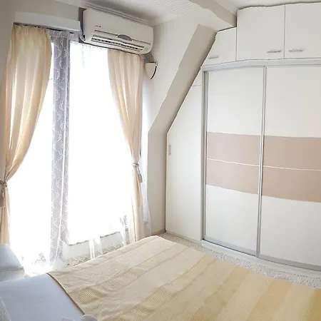 Saint Apostol 2* Misivri